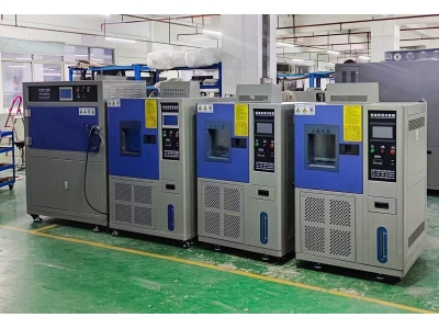 紫外線老化箱與恒溫恒濕試驗箱發(fā)貨深圳，助力客戶品質(zhì)提升